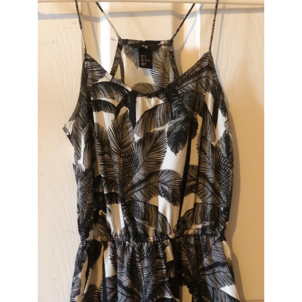 Black and white palm tree designed dress